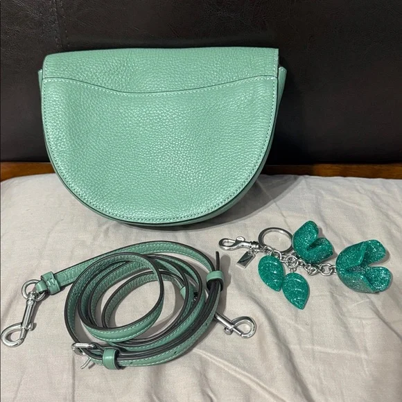 Coach Ellen crossbody in washed green pebbled leather - Picture 2 of 16